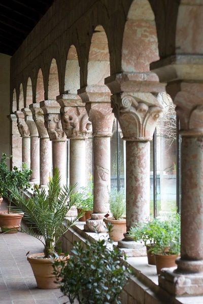 Cloisters_NYC2.jpg